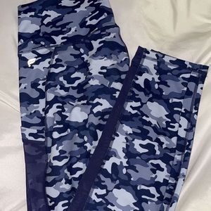 FABLETICS LEGGINGS